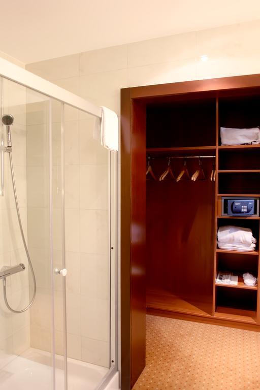Aparthotel Premier Podgorica Phòng bức ảnh