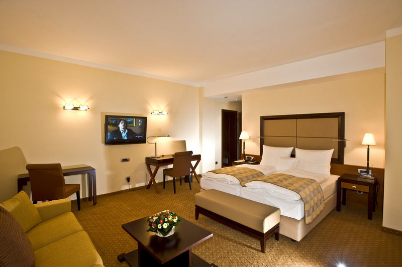 Aparthotel Premier Podgorica Phòng bức ảnh